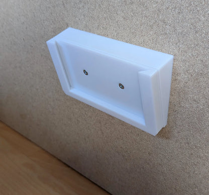 Winkeladapter für Hundenapf Wandmontage M – schräger Adapter als Futterstation/Hundebar, 1.0 L